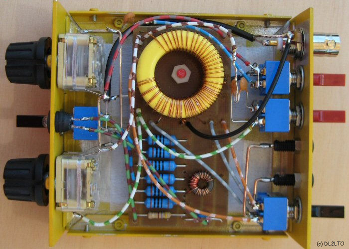 sichtbare Details bei abgenommenen Gehäusedeckel ...